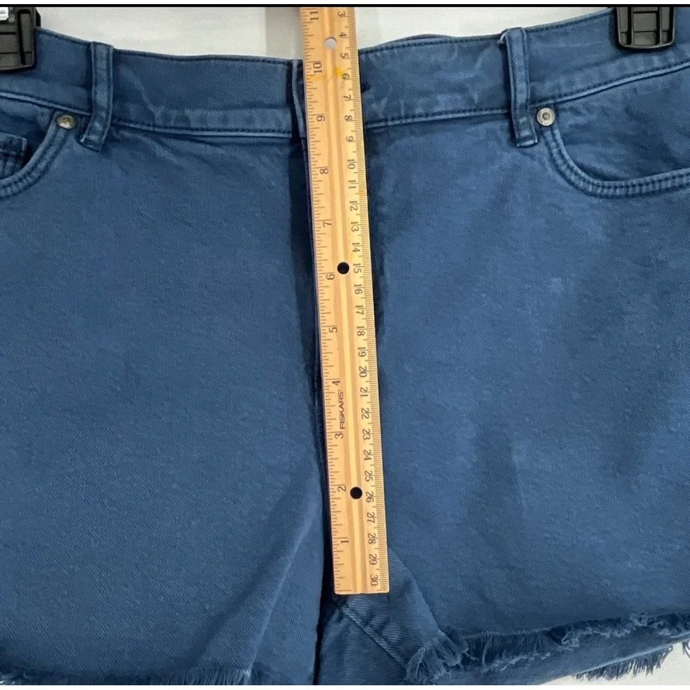 LOFT Denim Shorts Women 12 31 Blue Raw Hem Frayed Stretch Mid Rise Casual Pocket